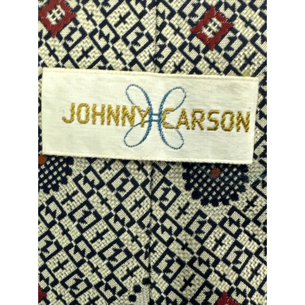 Vintage Johnny Carson Mens Geometric Medallion Tie Navy Blue Red Cream Polyester - Picture 3 of 5